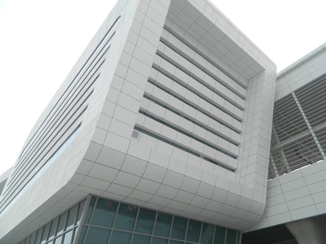 氟碳漆在建筑外墻的應用