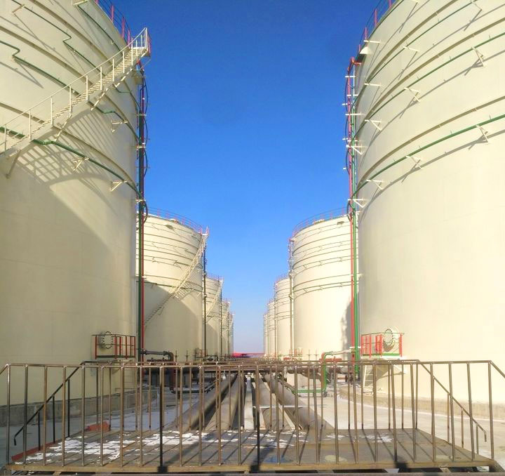 無溶劑環(huán)氧涂料用于儲(chǔ)罐內(nèi)壁